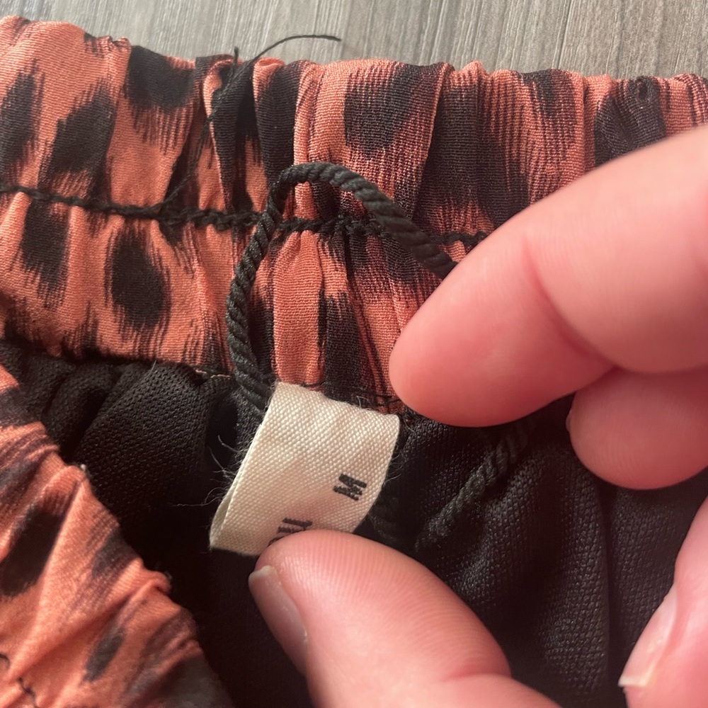 Chartou Pink and Black Pleated Animal Print A-Line MIDI Skirt Size Medium - Picture 3 of 10